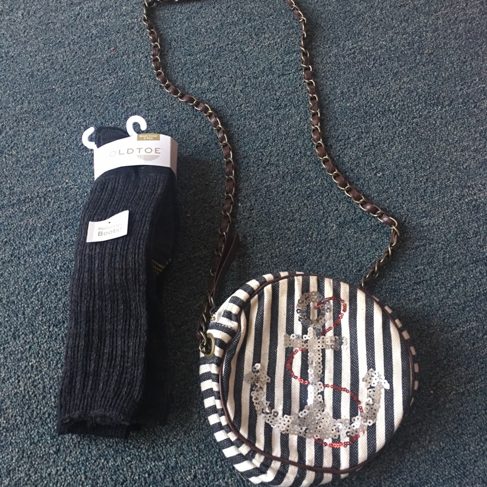 Side purse and NWT socks